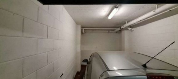  مرآب في Milan, Italy 15متر مربع رقم 247095 4