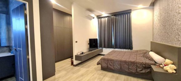 3 bedrooms Cafe / restaurant in Pattaya, Thailand No. 4972 20