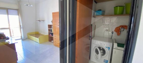 5-salle Appartement à San Severo, Italy No. 21326 13