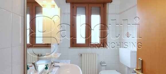 3 bedrooms House in Ferrara, Italy No. 312307 22