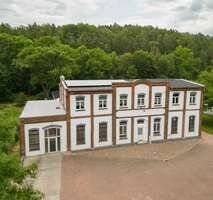 Коммерческая недвижимость с 8 комнатами в Эрфурт, Германия № 208971