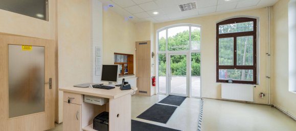 Коммерческая недвижимость с 8 комнатами в Эрфурт, Германия № 208971 4