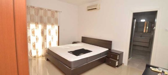 4 bedrooms House in Pyla, Cyprus No. 16206 10