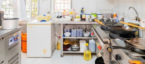 86m² Commercial property in Marbella, Spain No. 190305 10