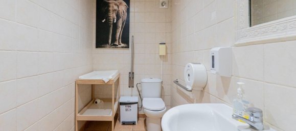 86m² Commercial property in Marbella, Spain No. 190305 5