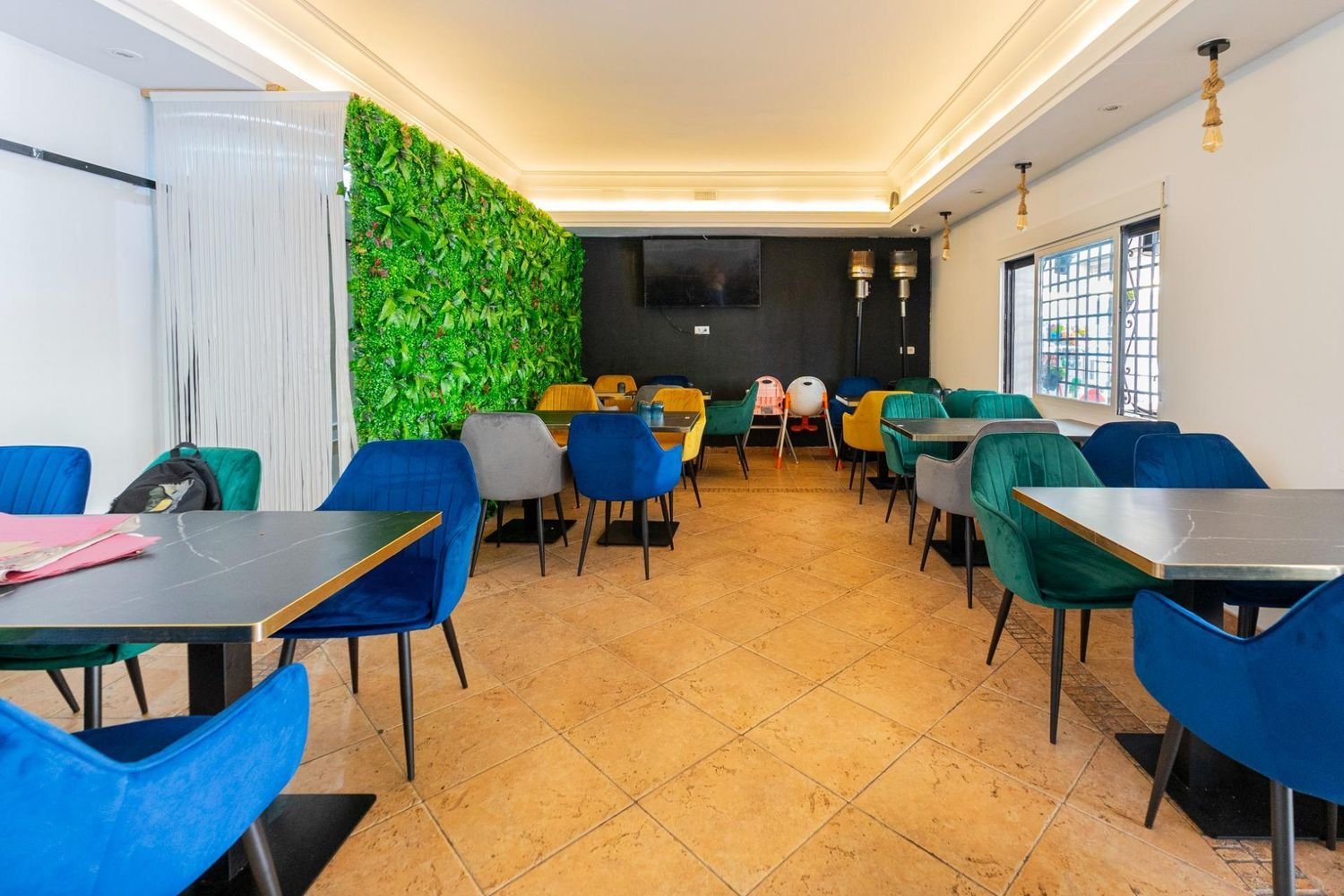 86m² Commercial property in Marbella, Spain No. 190305