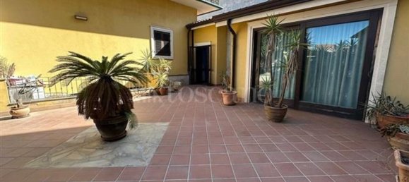 5 bedrooms Villa in San Gregorio di Catania, Italy No. 346844 7