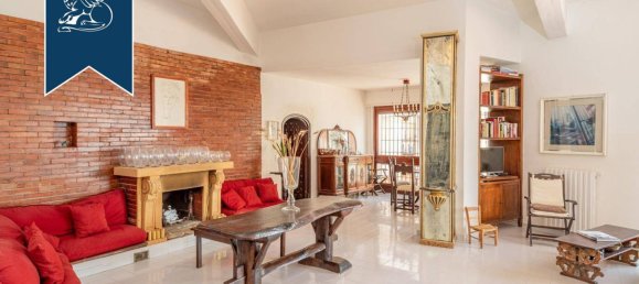 5 bedrooms Villa in Palermo, Italy No. 316805 12