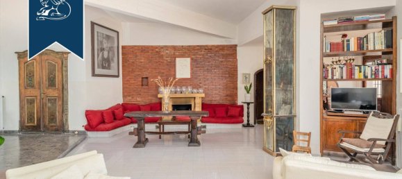 5 bedrooms Villa in Palermo, Italy No. 316805 11