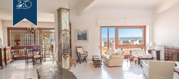 5 bedrooms Villa in Palermo, Italy No. 316805 13