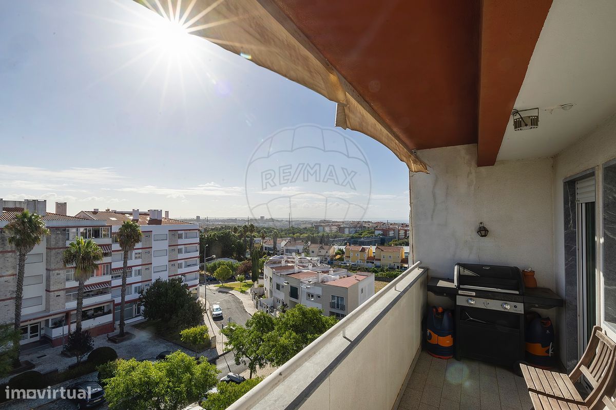 3 bedrooms Apartment in Cascais, Portugal No. 327385