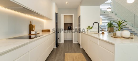 4 bedrooms House in Setubal, Portugal No. 154286 14