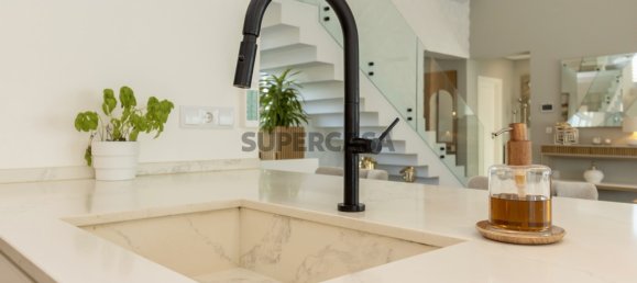 4 bedrooms House in Setubal, Portugal No. 154286 15