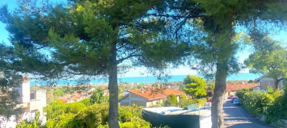 Casa de 3 dormitorios en Riccione, Italy No. 341261 16