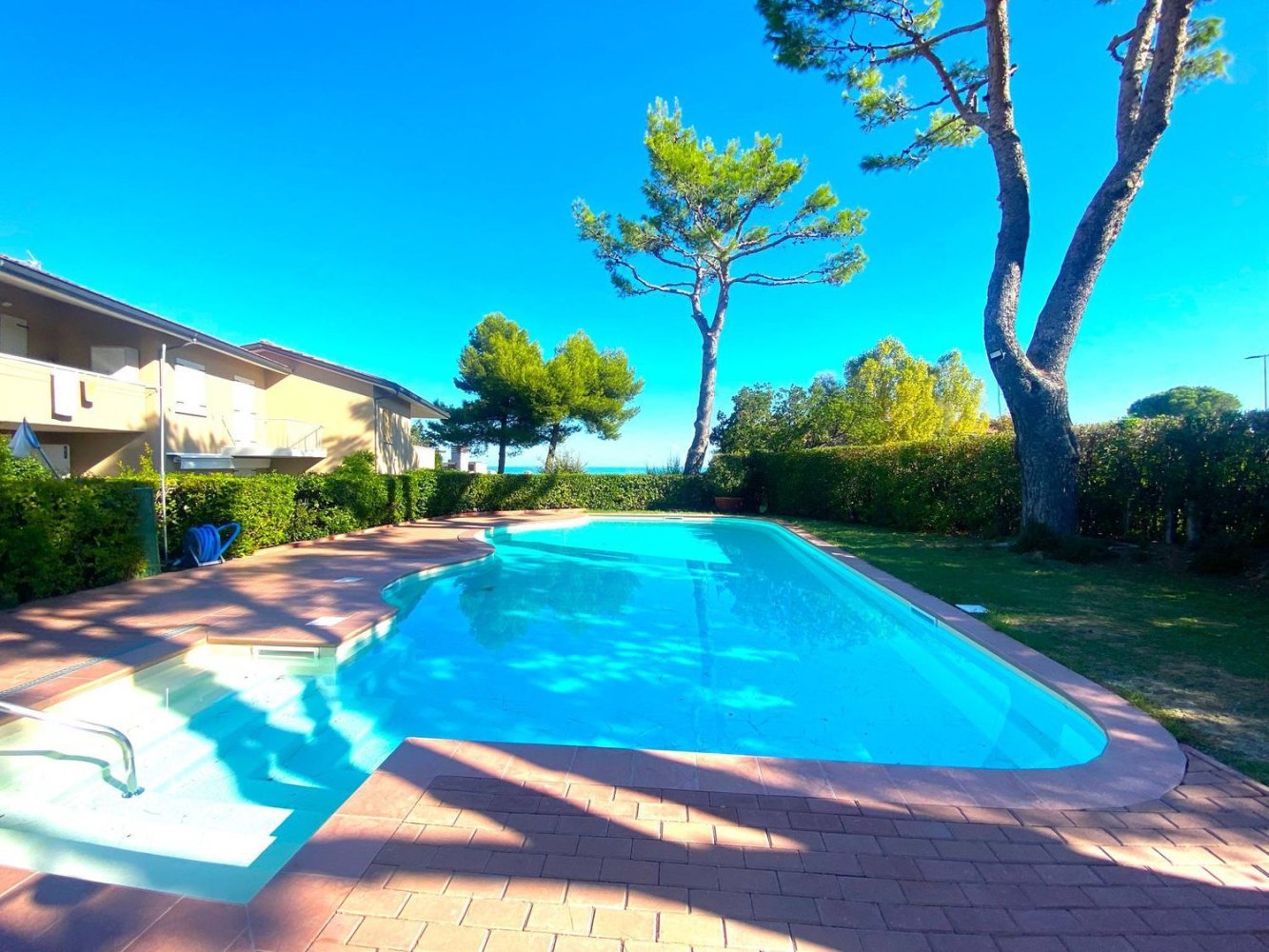 Casa de 3 dormitorios en Riccione, Italy No. 341261