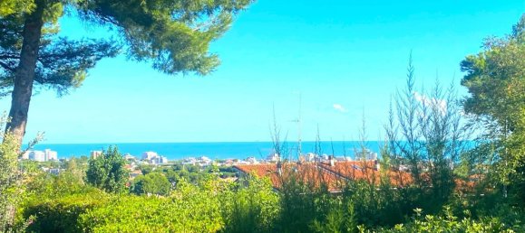 Casa de 3 dormitorios en Riccione, Italy No. 341261 2