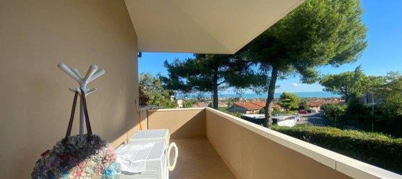 Casa de 3 dormitorios en Riccione, Italy No. 341261 19