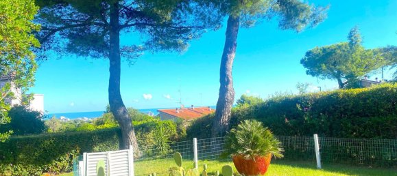 Casa de 3 dormitorios en Riccione, Italy No. 341261 5