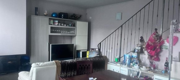 Casa de 4 divisões em Castelfranco di Sotto, Italy N.º 139672 11