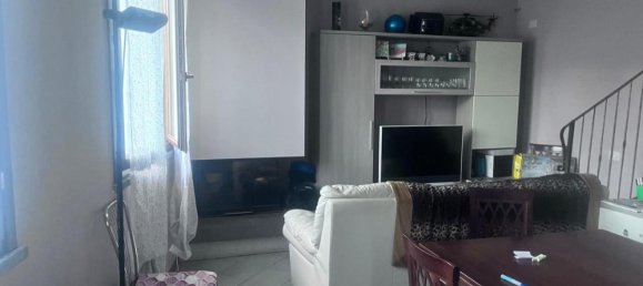 Casa de 4 divisões em Castelfranco di Sotto, Italy N.º 139672 9