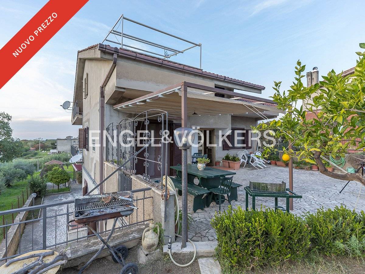 2 Schlafzimmer Wohnung in Albano Laziale, Italy, Nr. 129969