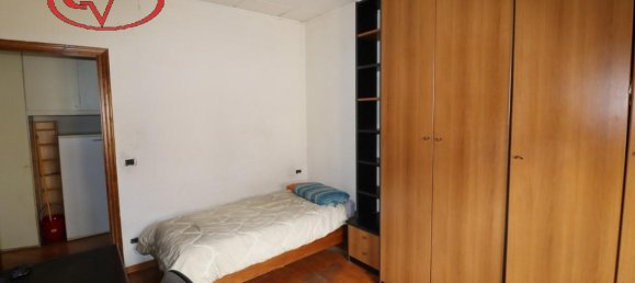 6-salle Appartement à Montevarchi, Italy No. 236480 22