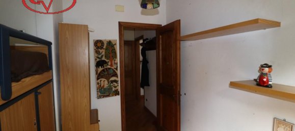 6-salle Appartement à Montevarchi, Italy No. 236480 19