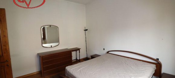 6-salle Appartement à Montevarchi, Italy No. 236480 24