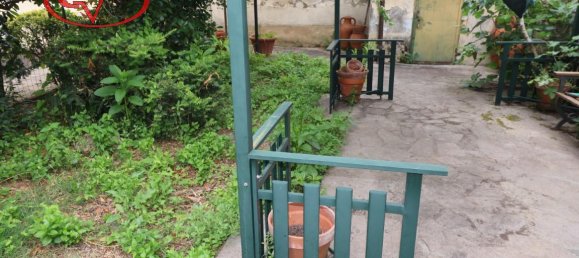 6-salle Appartement à Montevarchi, Italy No. 236480 35