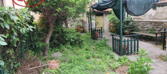 6-salle Appartement à Montevarchi, Italy No. 236480 34