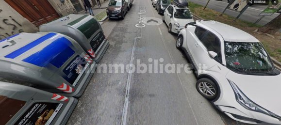 2 bedrooms Apartment in Turin, Italy No. 98524 6