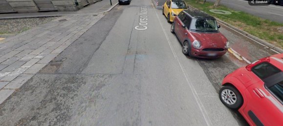 2 bedrooms Apartment in Turin, Italy No. 98524 4