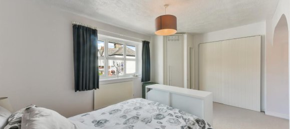 1 bedroom Apartment in London, United Kingdom No. 9653 5