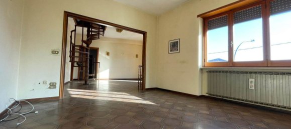 Casa de 3 divisões em Fontechiari, Italy N.º 147446 6