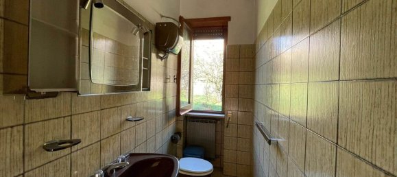 Casa de 3 divisões em Fontechiari, Italy N.º 147446 22