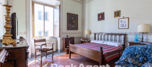 5 غرف نوم شقة في Pisa, Italy رقم 273994 19