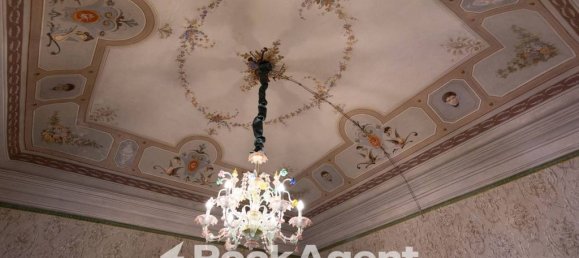 5 غرف نوم شقة في Pisa, Italy رقم 273994 7