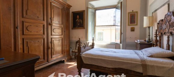 5 غرف نوم شقة في Pisa, Italy رقم 273994 28