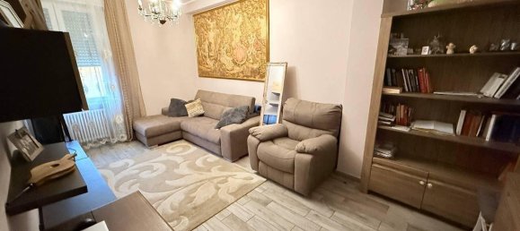 3غرفة شقة في Piacenza, Italy رقم 26203 8