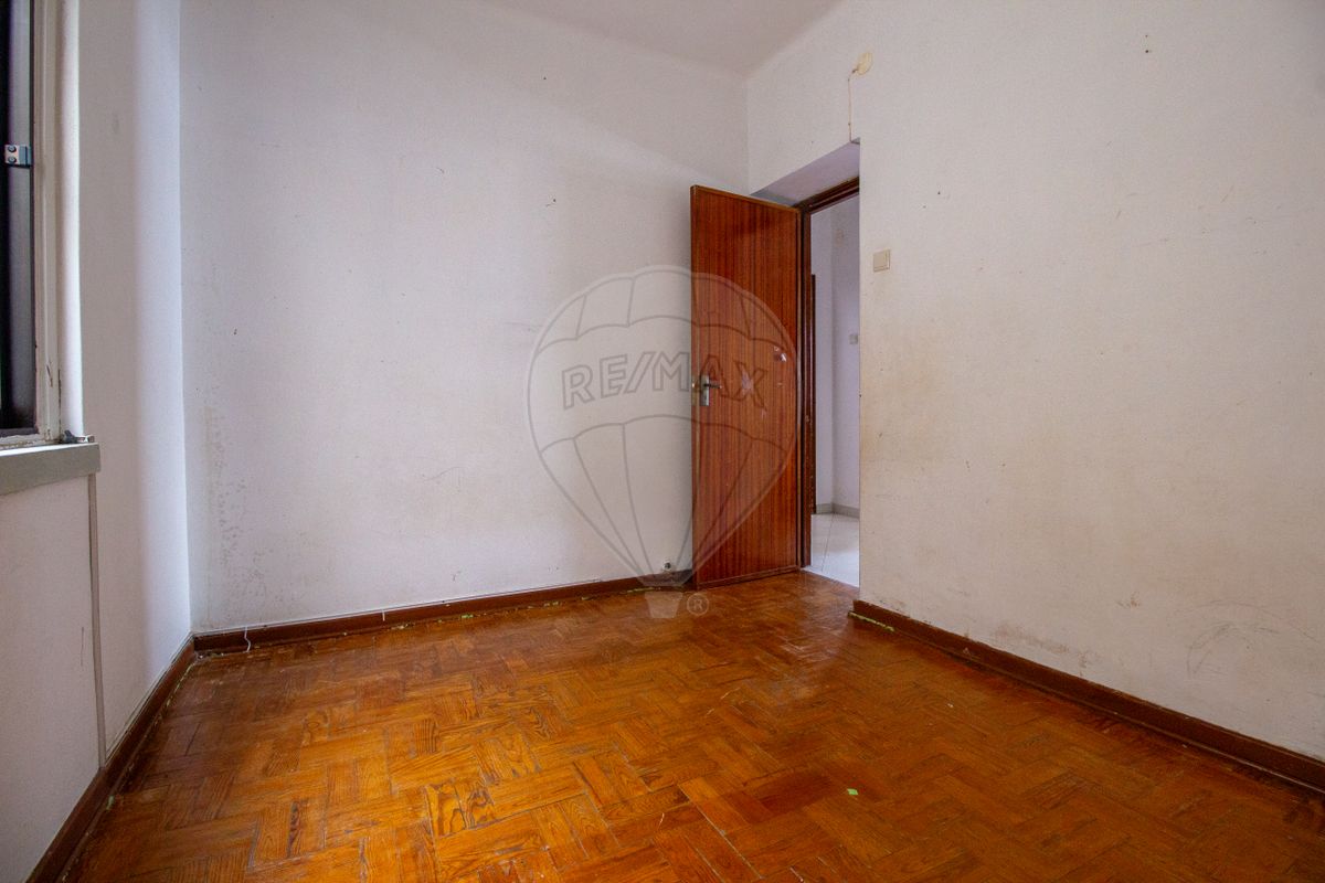 Здание с 4 спальнями в Албуфейра, Португалия № 185303