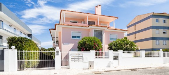 3 bedrooms Apartment in Cascais, Portugal No. 137699 38