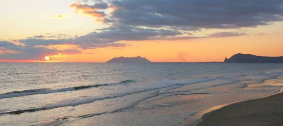 Villa de 4 divisões em Fondi, Italy N.º 198903 27