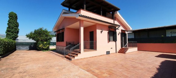 Villa de 4 divisões em Fondi, Italy N.º 198903 19