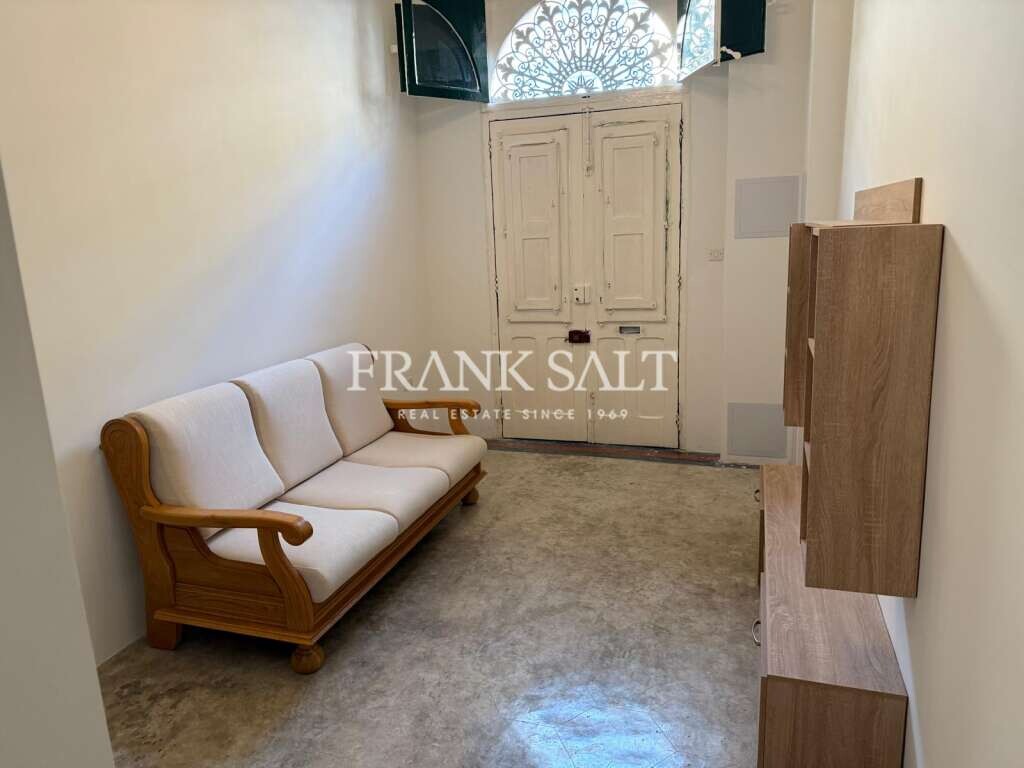 3 bedrooms Townhouse in Zabbar, Malta No. 11722