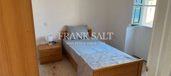 3 bedrooms Townhouse in Zabbar, Malta No. 11722 12