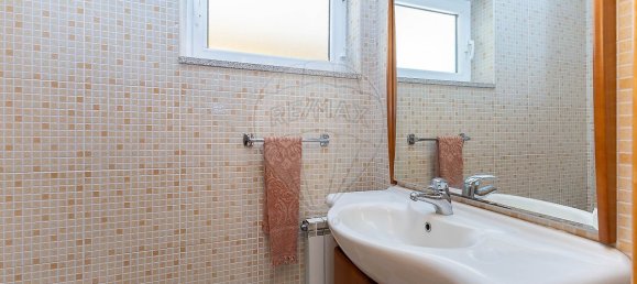 4 bedrooms House in Bornes de Aguiar, Portugal No. 22310 10