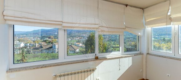 4 bedrooms House in Bornes de Aguiar, Portugal No. 22310 8