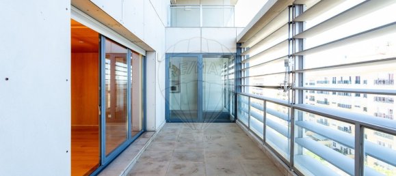 5 Schlafzimmer Doppelhaus in Lisbon, Portugal, Nr. 307011 26