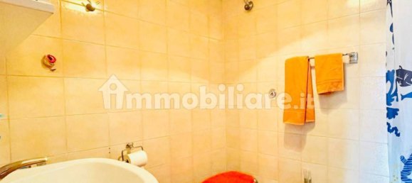 2 chambres Appartement à Rome, Italy No. 79101 30