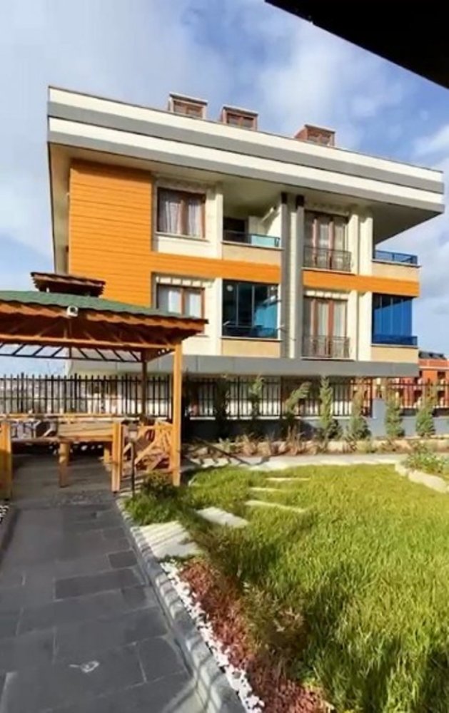 Wohnung 4+2 in Istanbul, Turkey, Nr. 24874